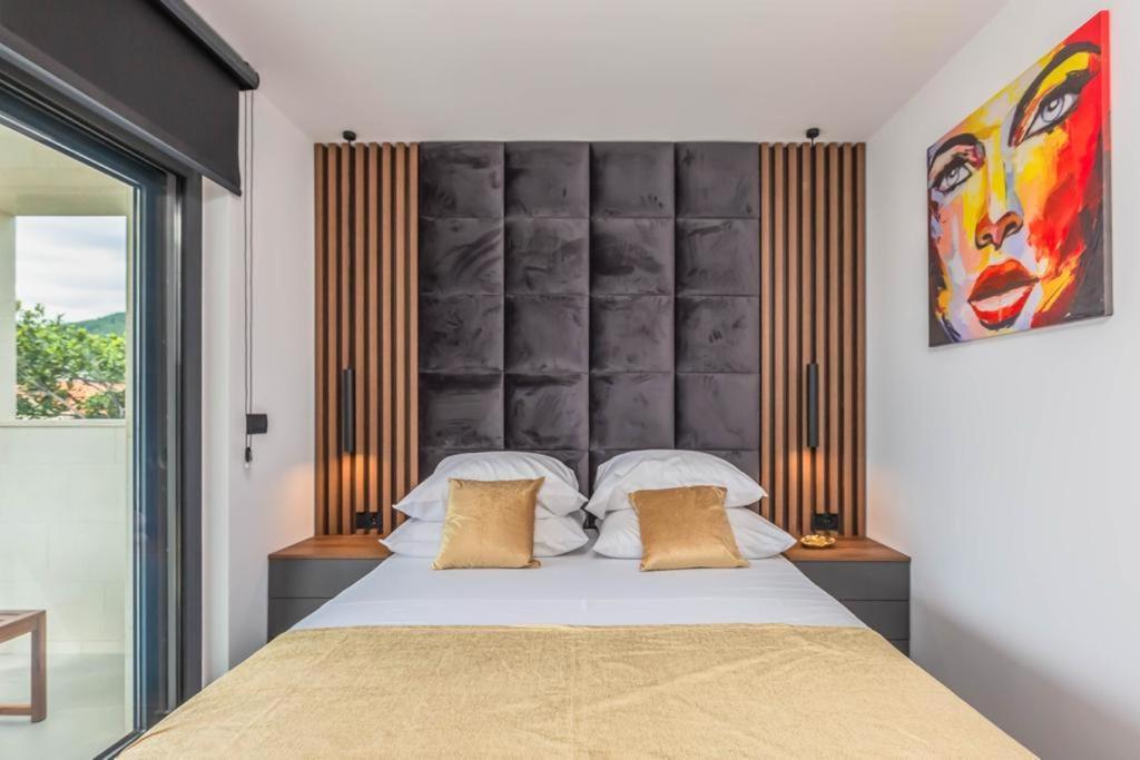 Apartment Luxury Maja *